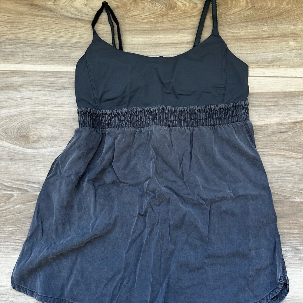 Lululemon Athletica Black Sleeveless tank